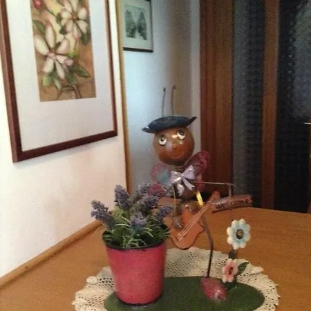 Latemar Frühstückspension 2*